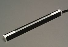 Model 21 shockless AC static bar